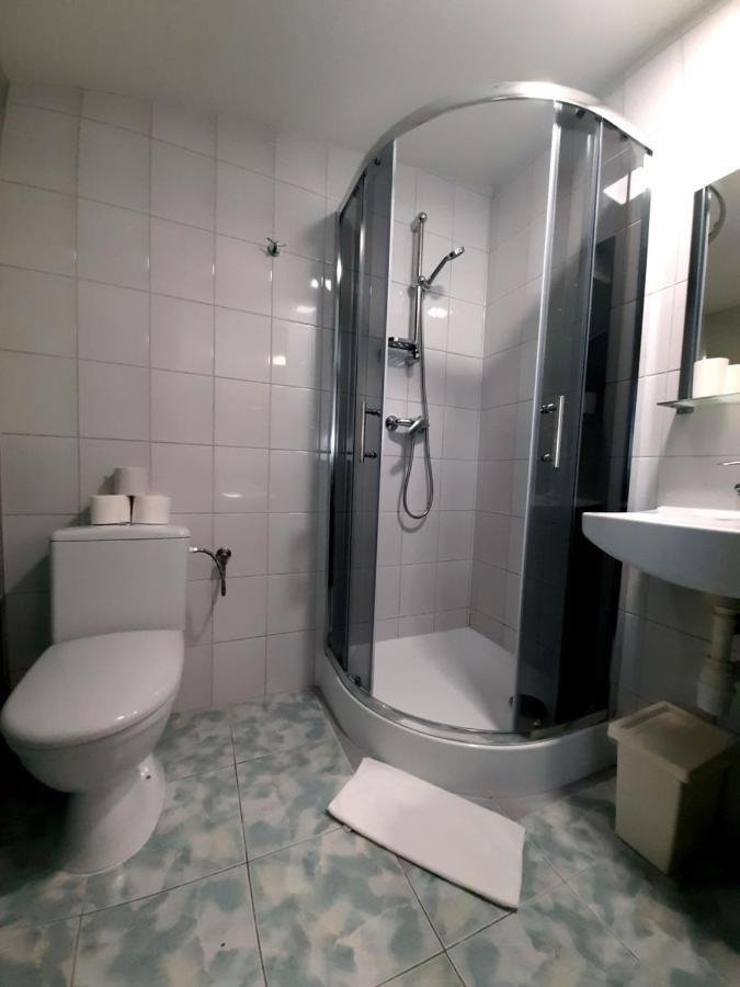 Astral Apart otel Raszyn Dış mekan fotoğraf